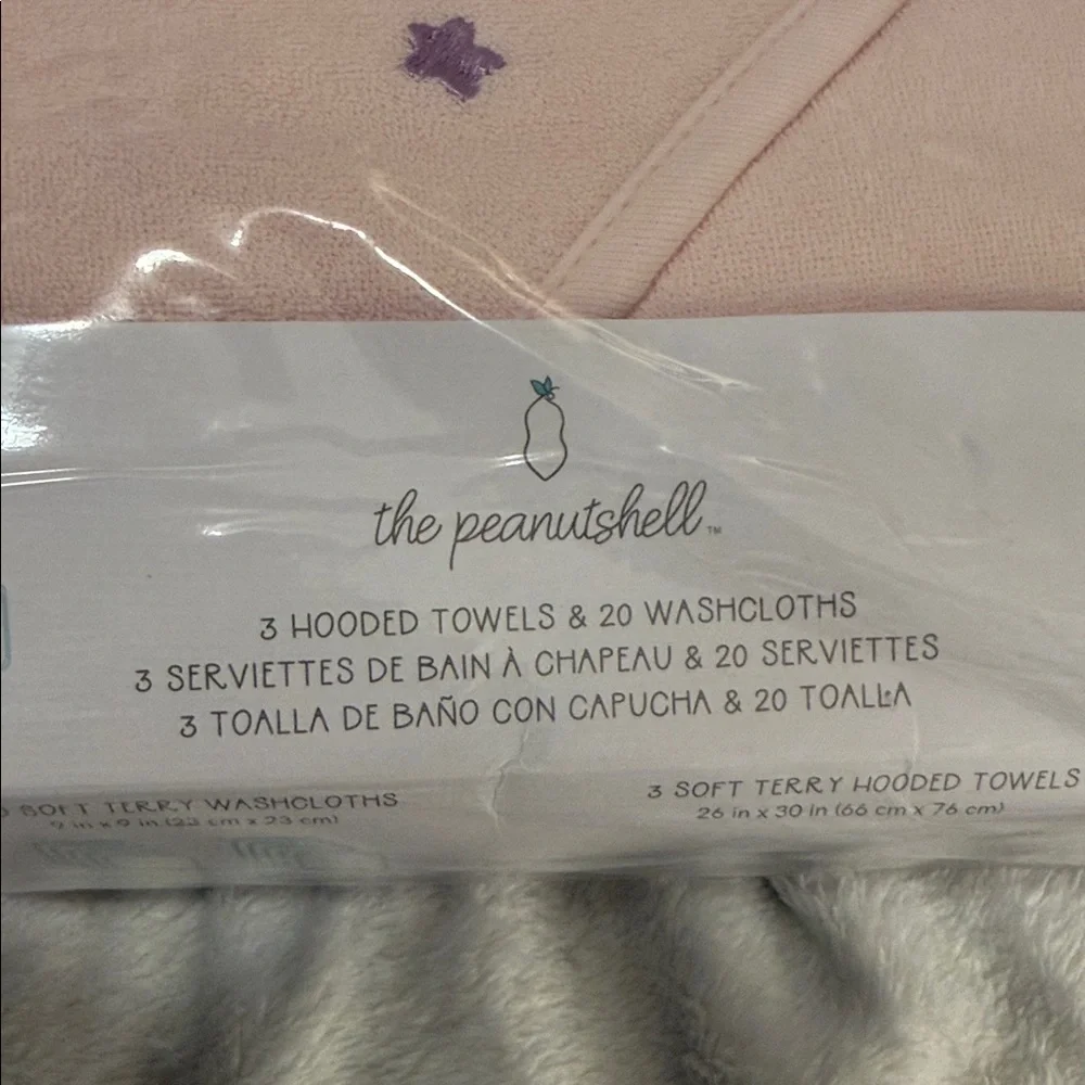 The Peanutshell Pink Unicorn Hooded Towel Set - Picture 2 of 10